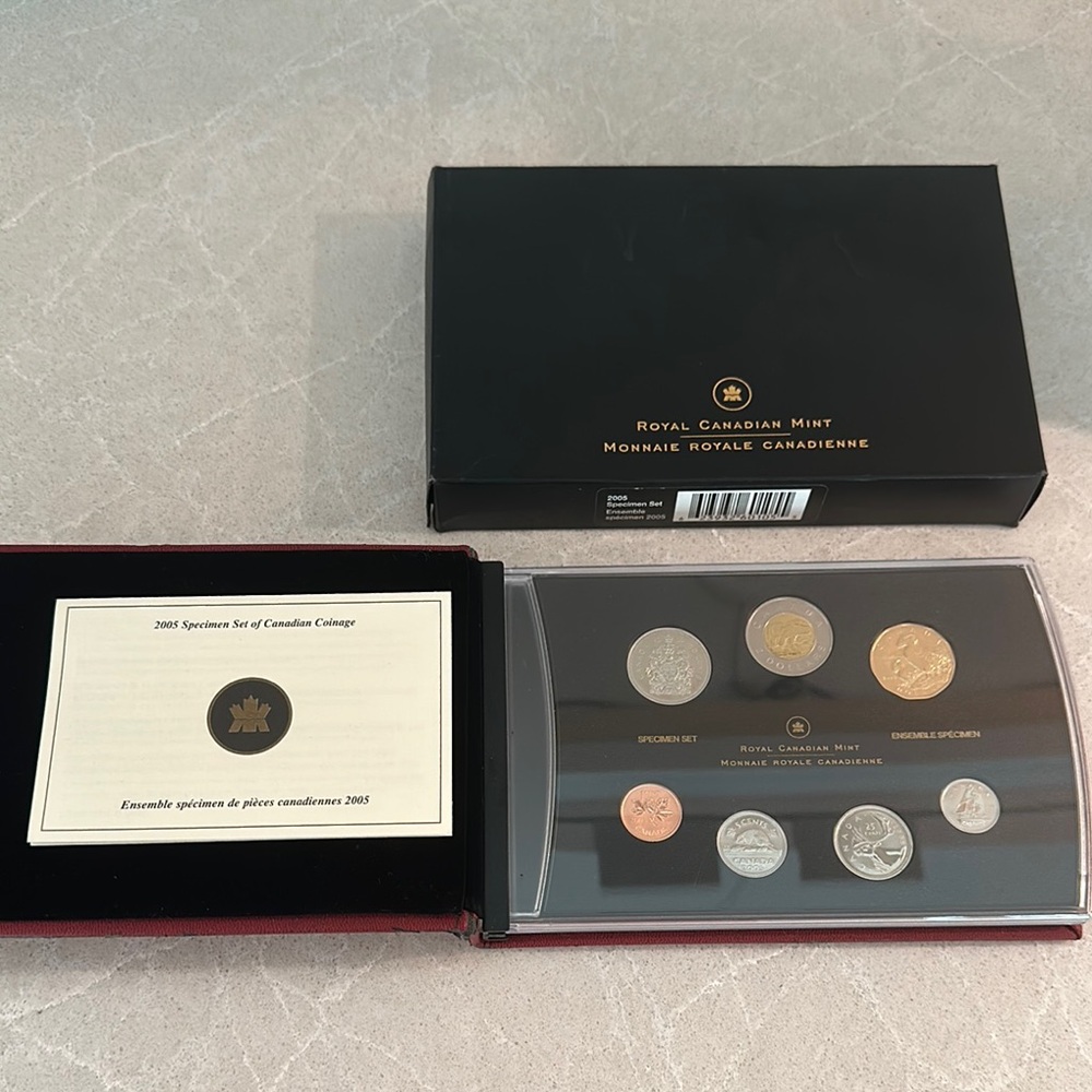 2005 Canadian Coin Set in Black Case